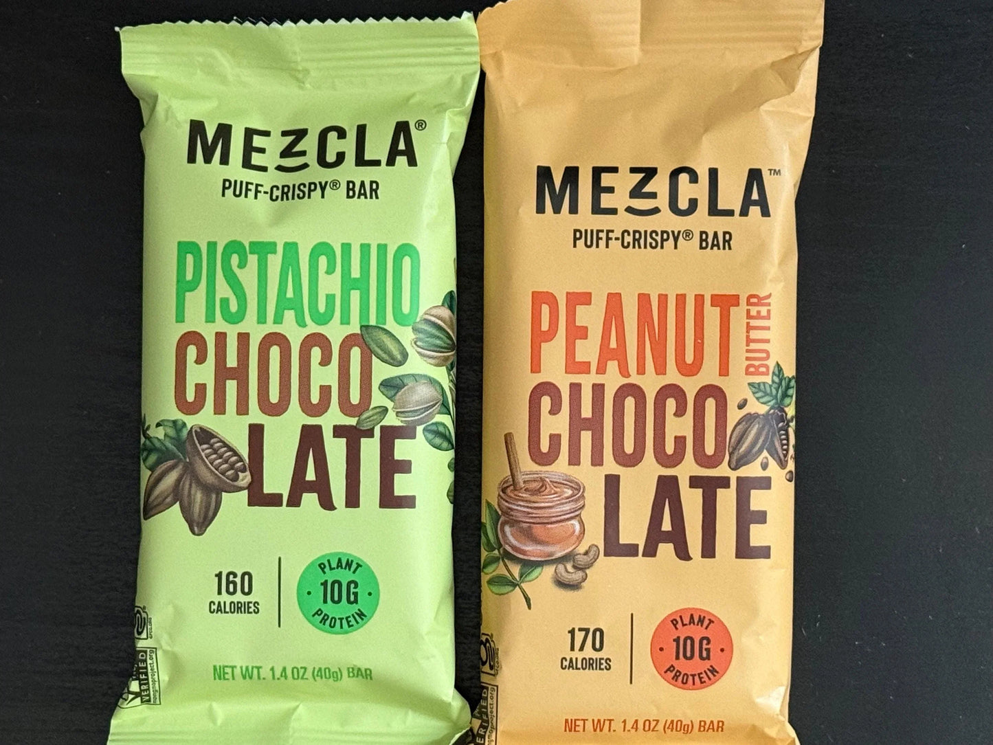 Mezcla puff-crispy bars, pistachio chocolate and peanut butter chocolate flavors, plant protein snacks
