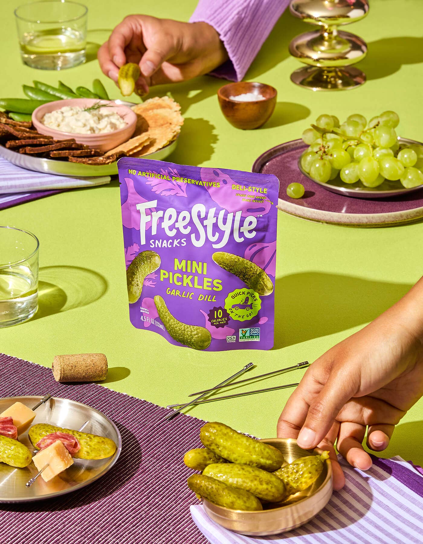 Freestyle Snacks Garlic Dill Mini Pickles 4.5 oz, 6 Pack