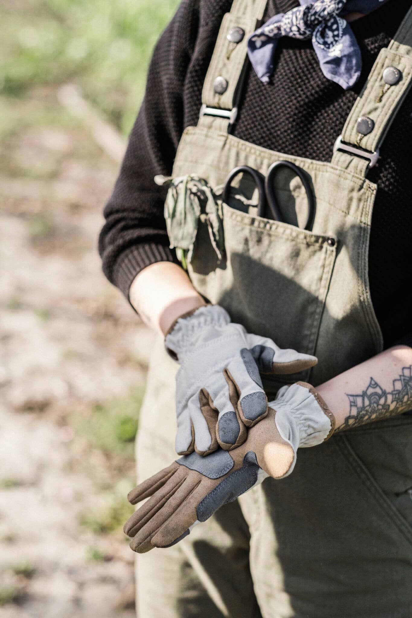 Barebones Leepa Garden Gloves, Vegan Canvas and Suede