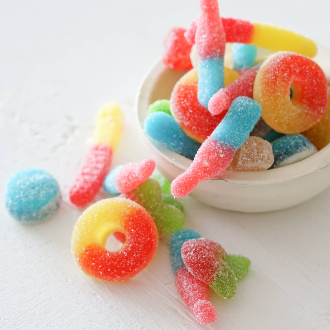 La boîte à bonbons Sour Mix Gummy Candies