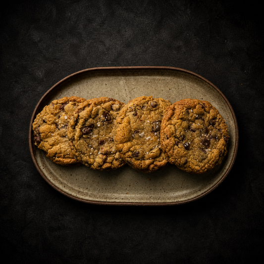 Homemade Giant Chocolate Chip Cookie - BeHe