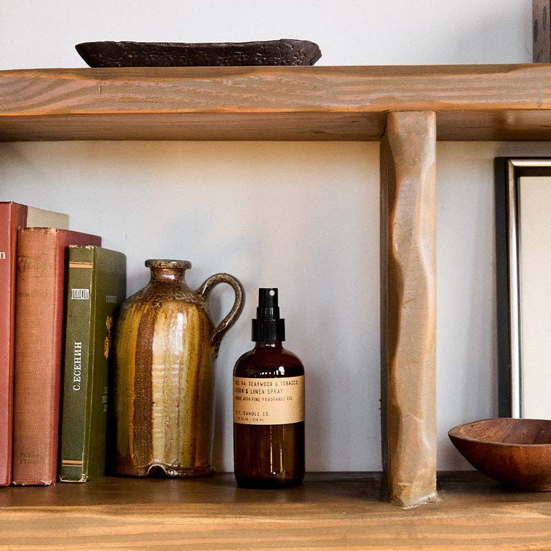 Teakwood & Tobacco Room & Linen Spray - 7.75 oz