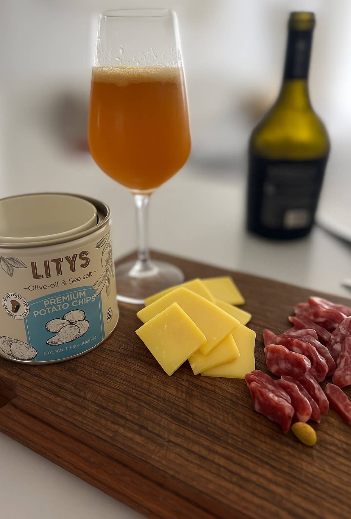Lityś Olive Oil & Sea Salt Potato Chips - 1.5 oz Tin